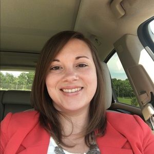 Meet your Posher, Amy